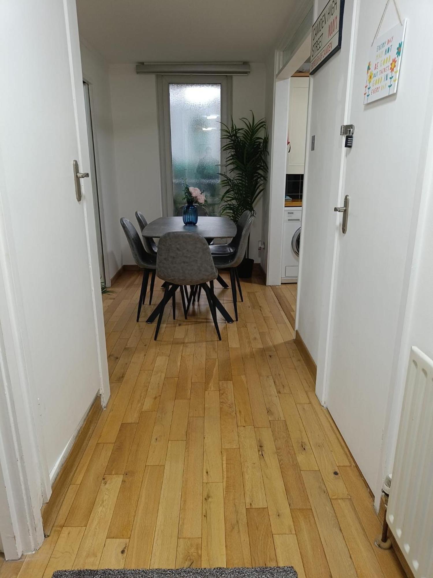 Deluxe Apartment - 1 Min Away From Camden Market And Station Londra Dış mekan fotoğraf